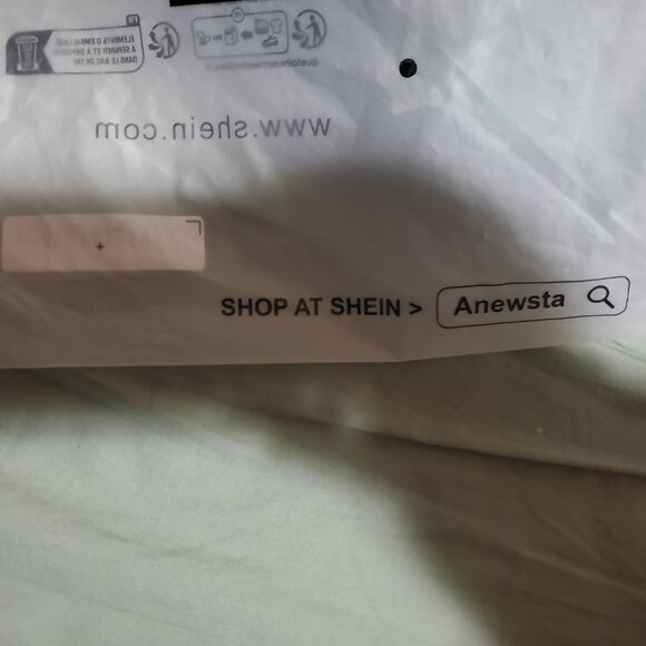 SHEIN puff sleeve top and drop crotch pant set co ord - Picture 6 of 8